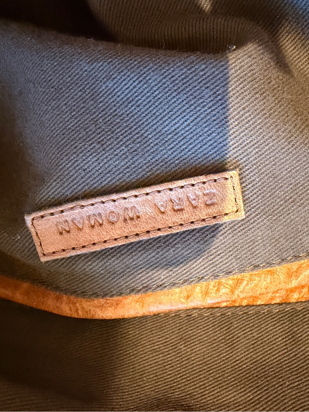 Classic Zara Tan Leather Tote Bag - Everyday Carry - Picture 2 of 5